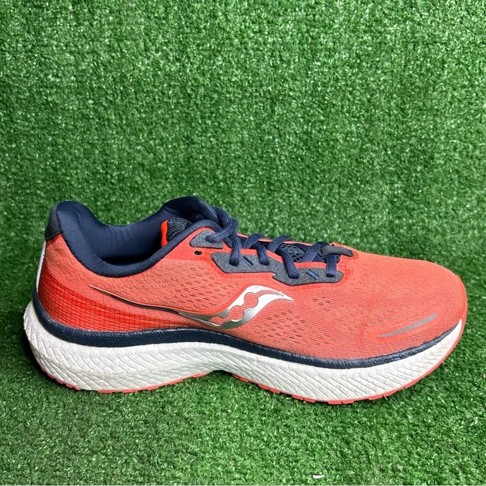 Saucony Triumph 19 Womens Size 9.5‎  S10678-16 Orange Running Shoes *See Pics*